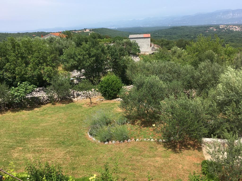 Apartments Wagner Dobrinj Екстер'єр фото